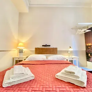  Bed & Breakfast Roome