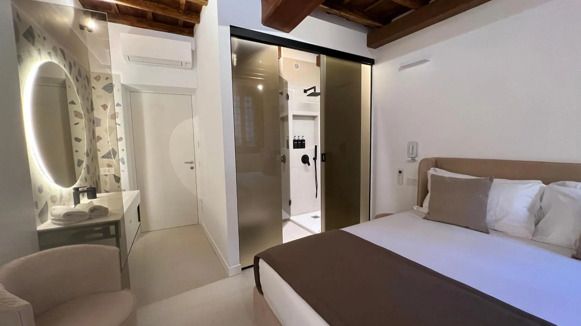 Hotel Affreschi Al Pantheon Roma 0*,