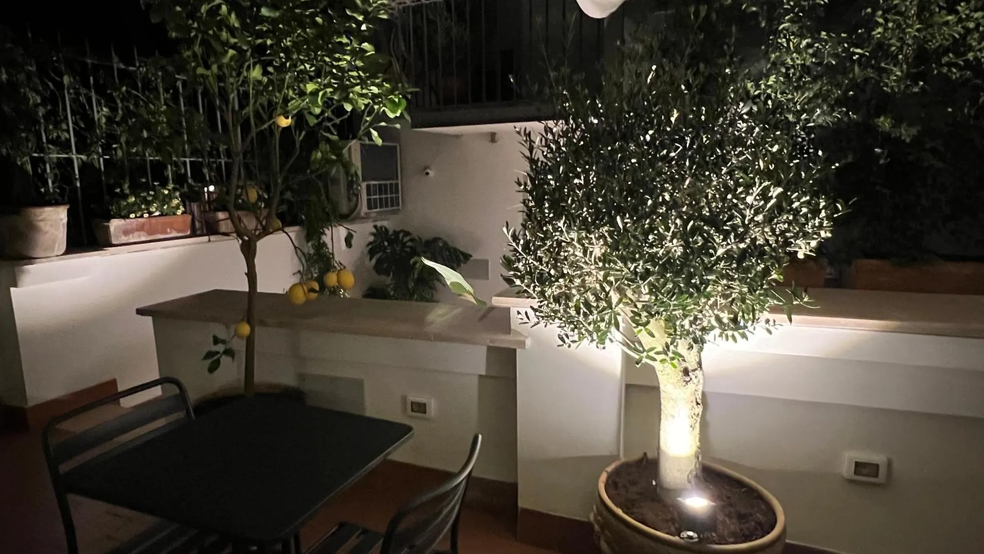 Hotel Affreschi Al Pantheon Roma Affittacamere