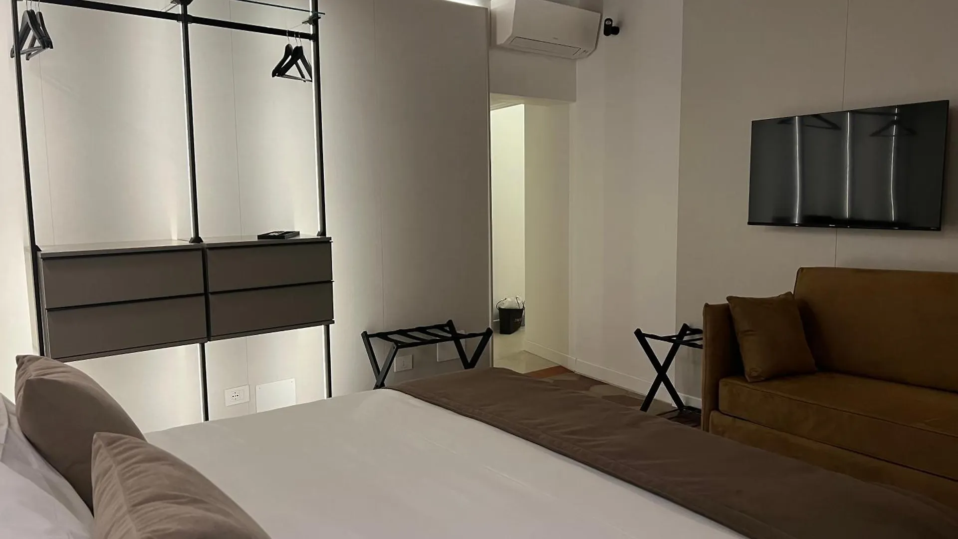 Affittacamere Hotel Affreschi Al Pantheon Roma Italia