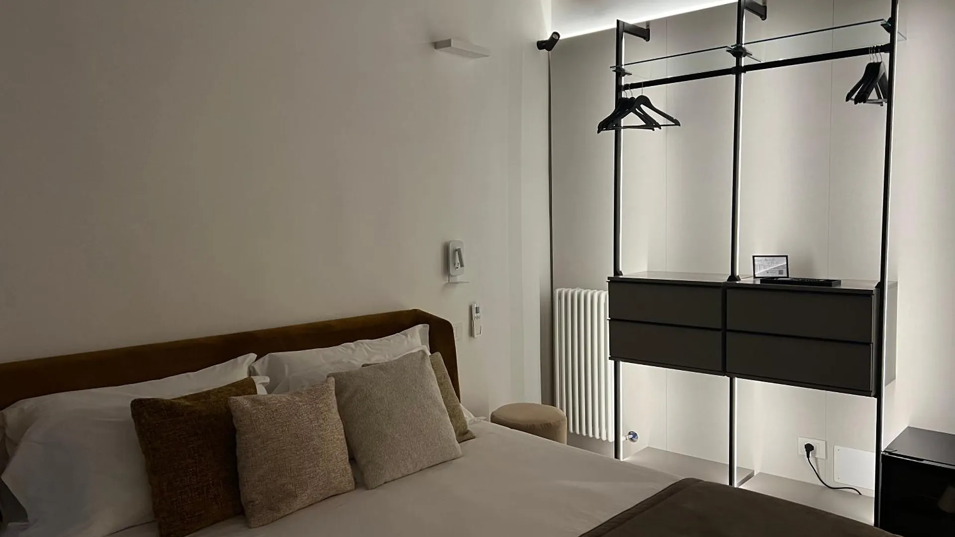 Hotel Affreschi Al Pantheon Roma 0*,
